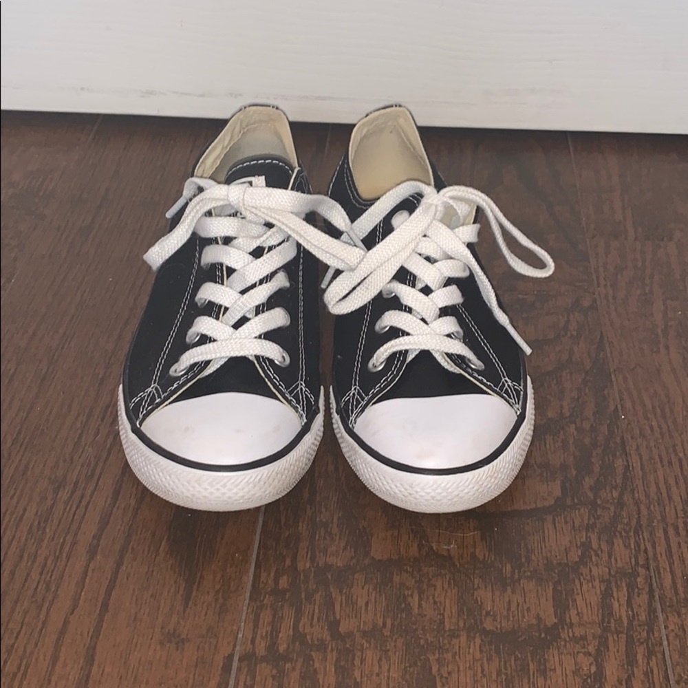 Black and white converse